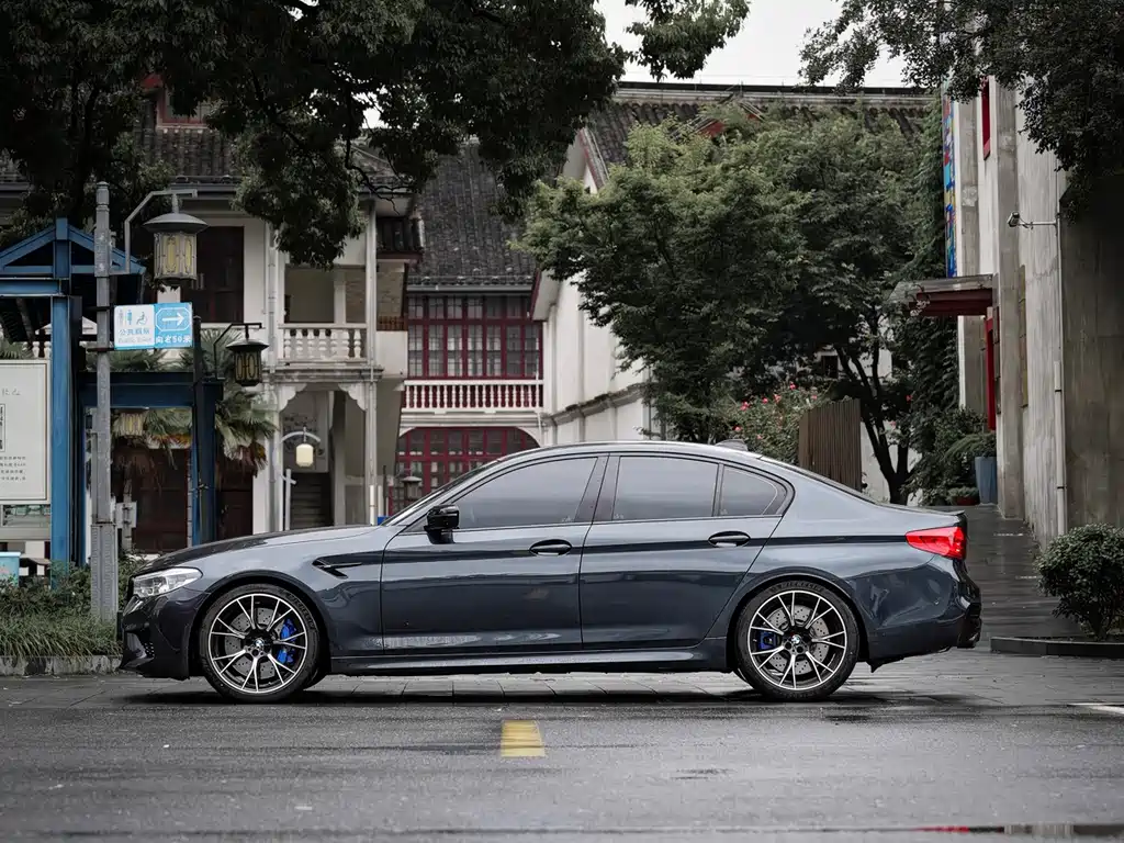 BMW M5 M5 Thunder