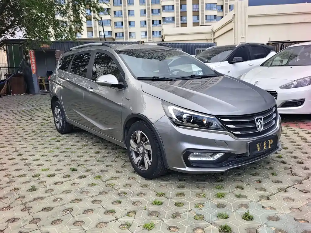 Baojun 310 W 宝骏310 W 2017款 1.5 L 手动豪华型 国V