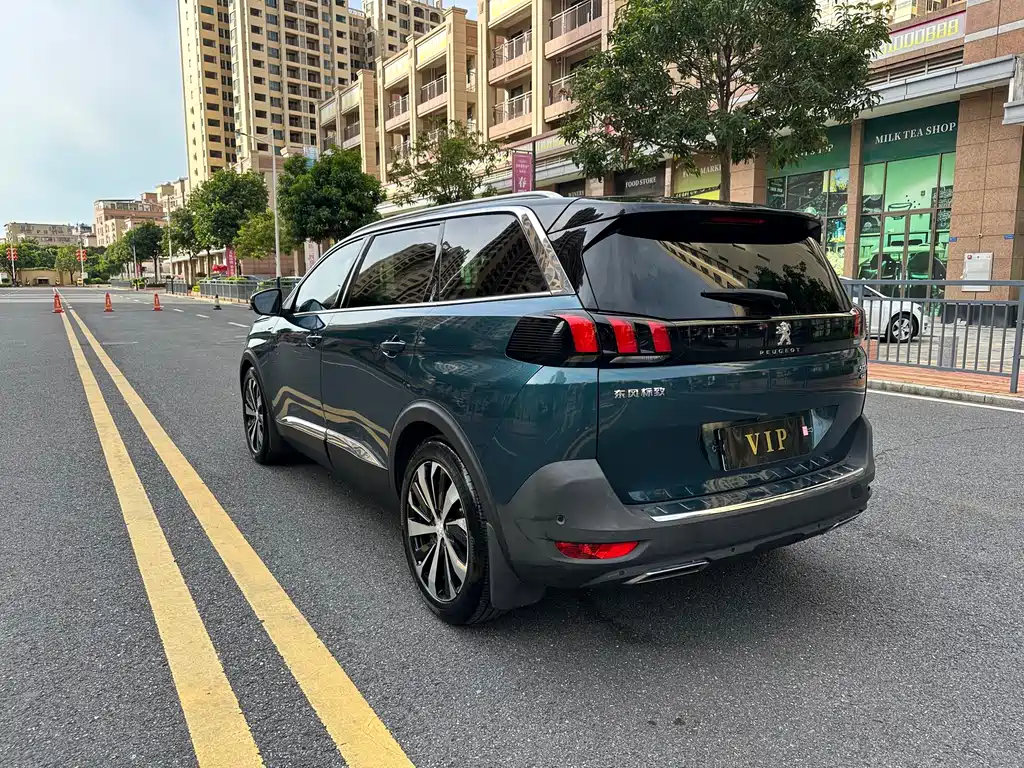 Peugeot 5008 380 THP 7-seat Luxury GT