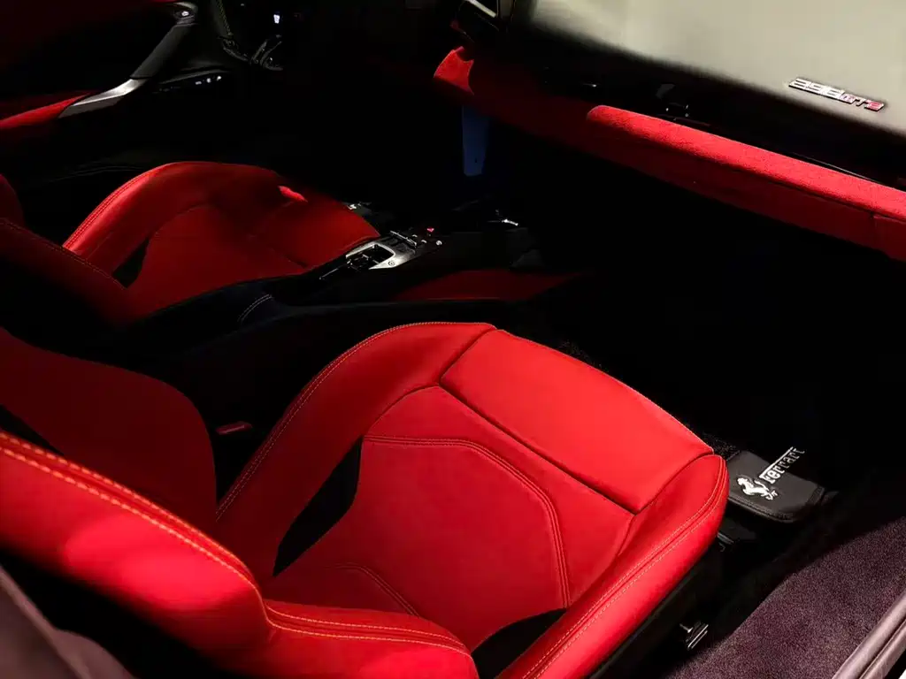 Ferrari 296 3.0 T V6 GTB