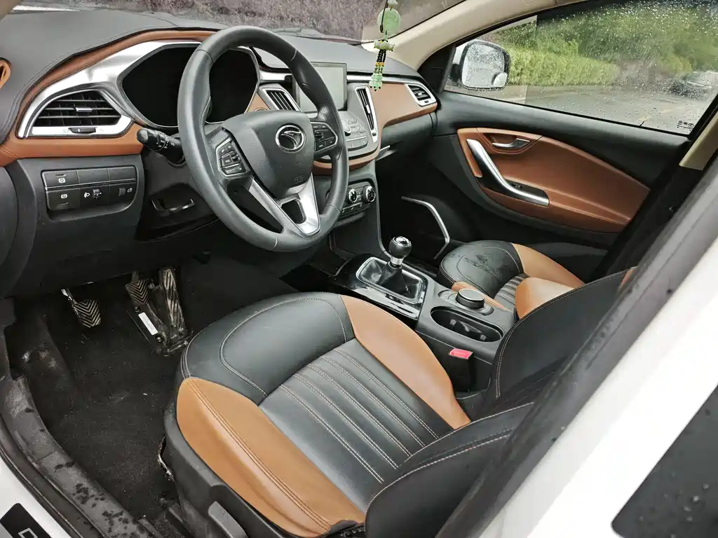 Soueast DX7 1.5 T Manual Triumph