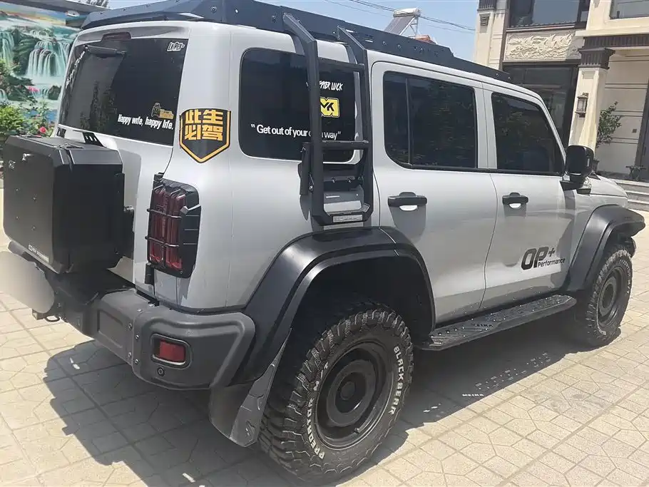 Tank 300 Offroad 2.0 T Conqueror