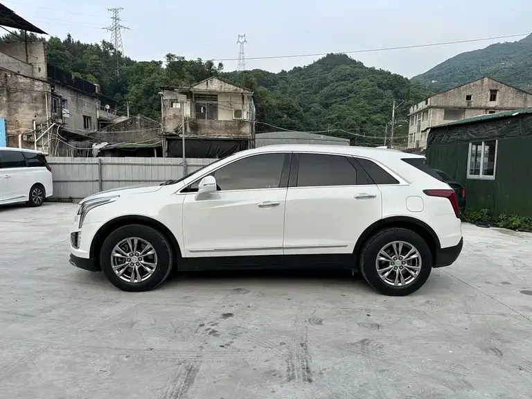 Cadillac XT5 28 T Luxury
