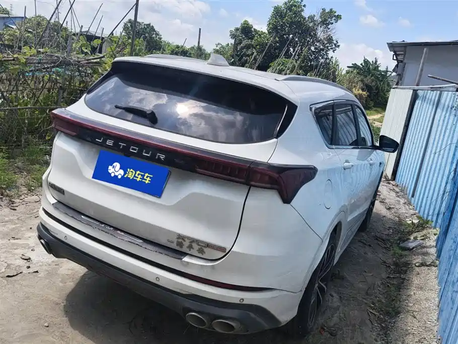 Jetour X70 PLUS Facelift 1.6 T DCT 5-seat