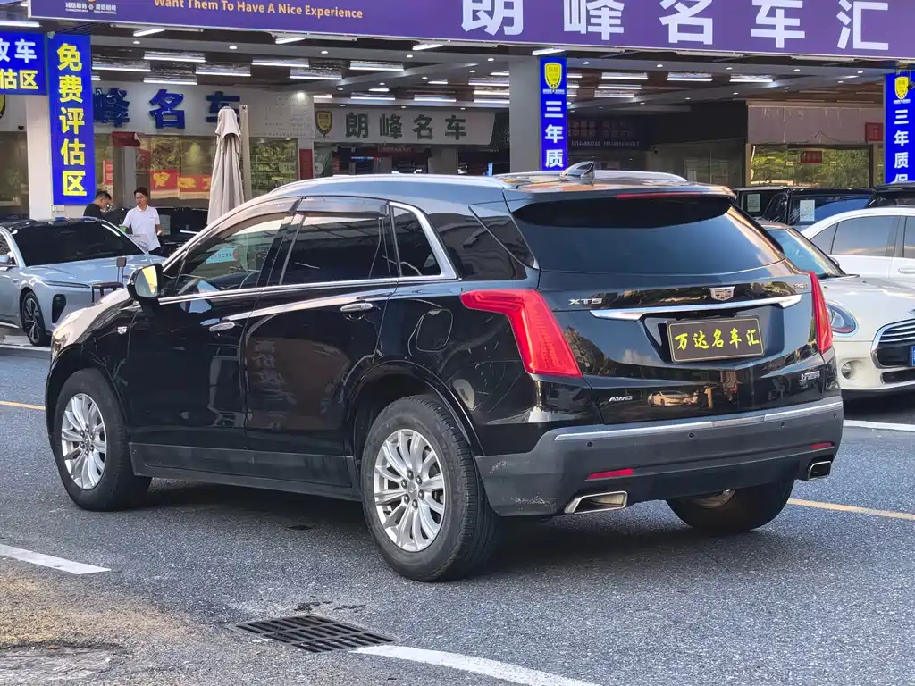 Cadillac XT5 28 T 4 WD Tech