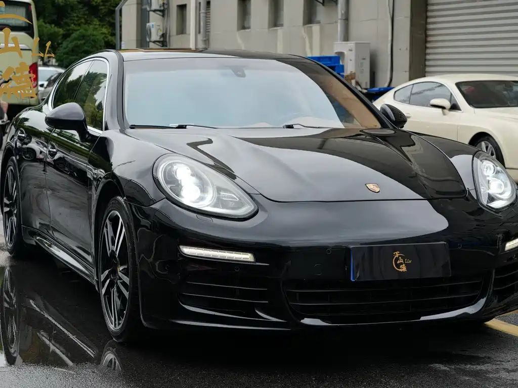 Panamera Panamera Turbo 4.8 T