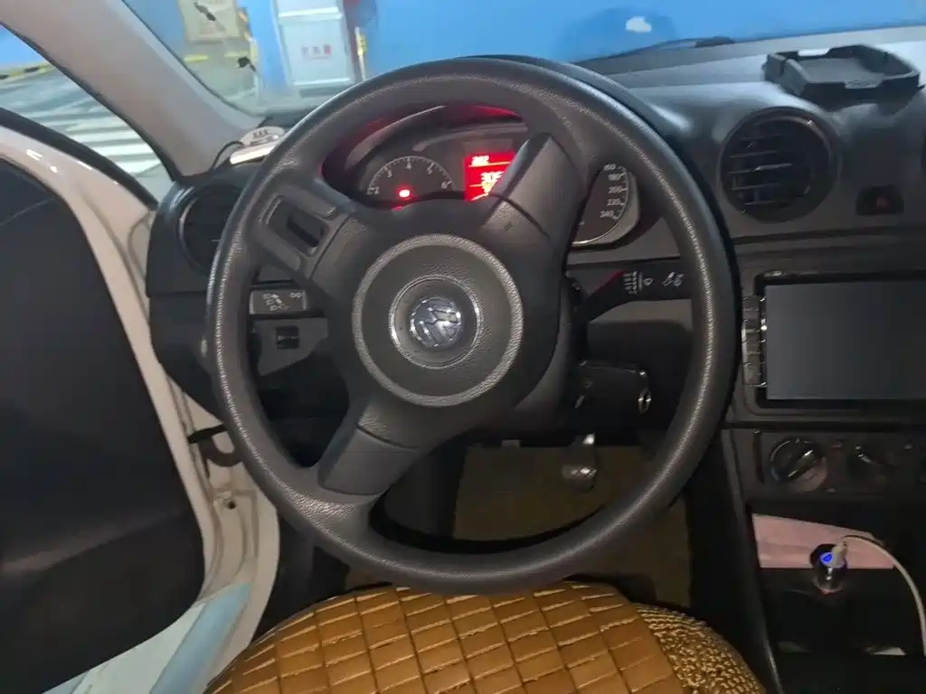Jetta 1.6 L Manual Fashion