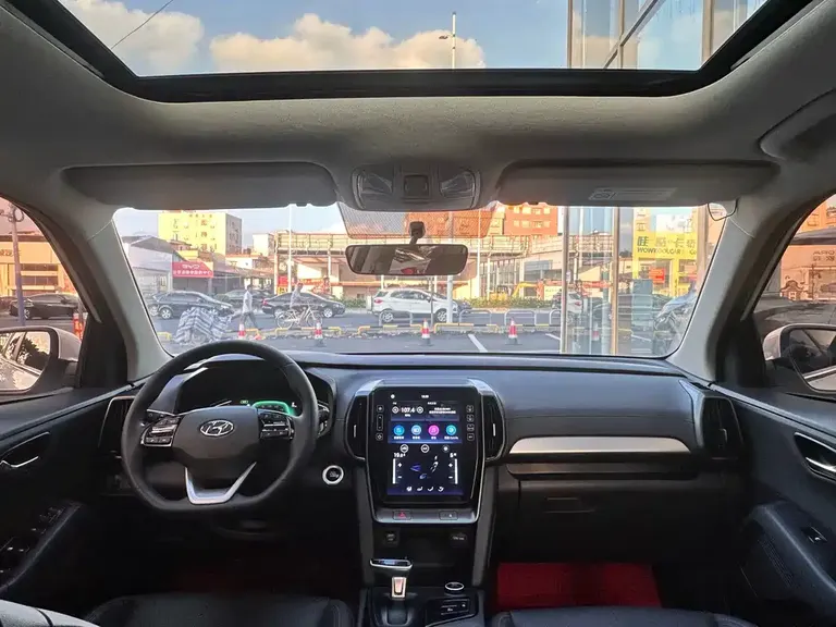 Hyundai ix35 2.0 L Auto 2 WD GLS Leading