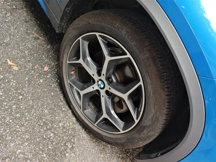 BMW X2 (Import) sDrive20 i M Offroad Package CN-VI