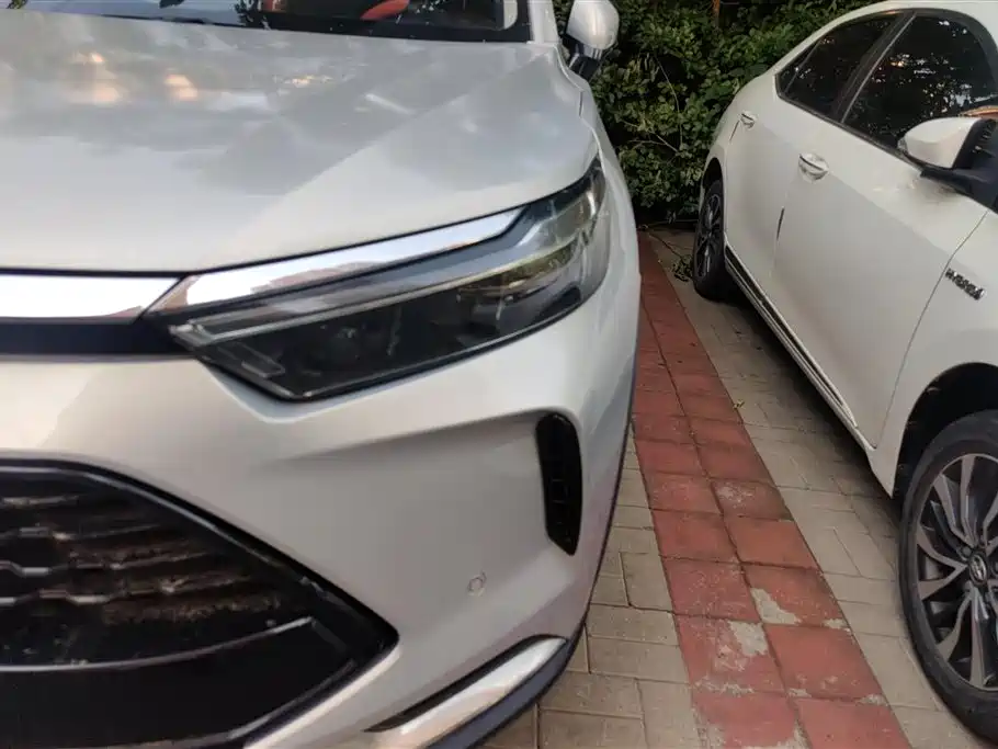 BAIC X7 1.5 TD DCT Premium Leading