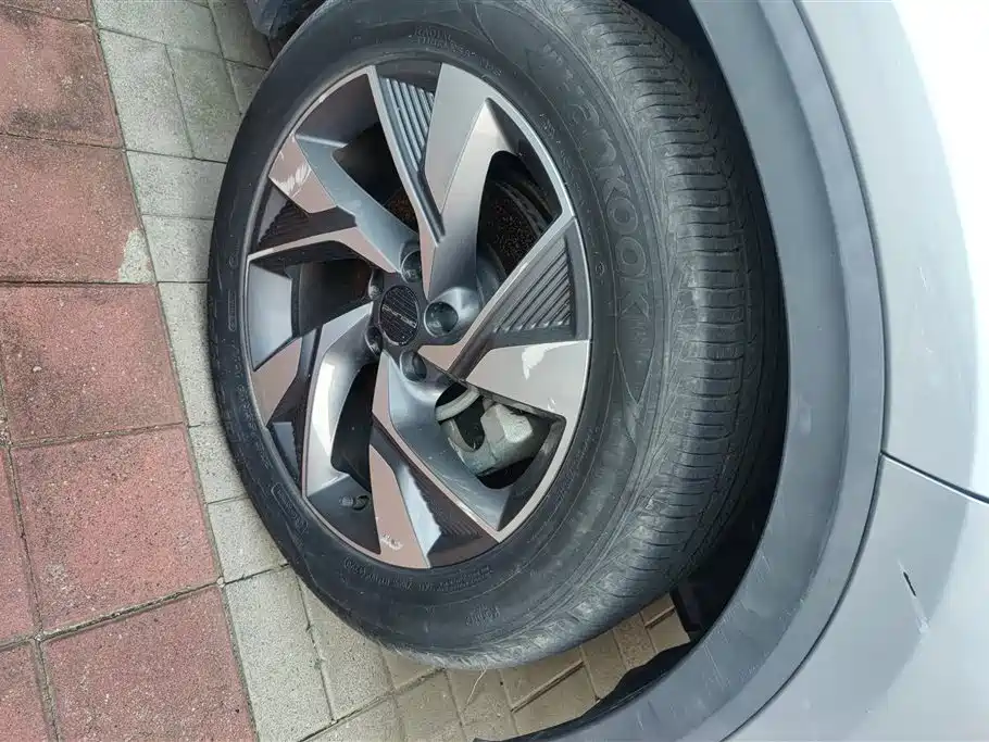 BAIC X7 1.5 TD DCT Premium Leading