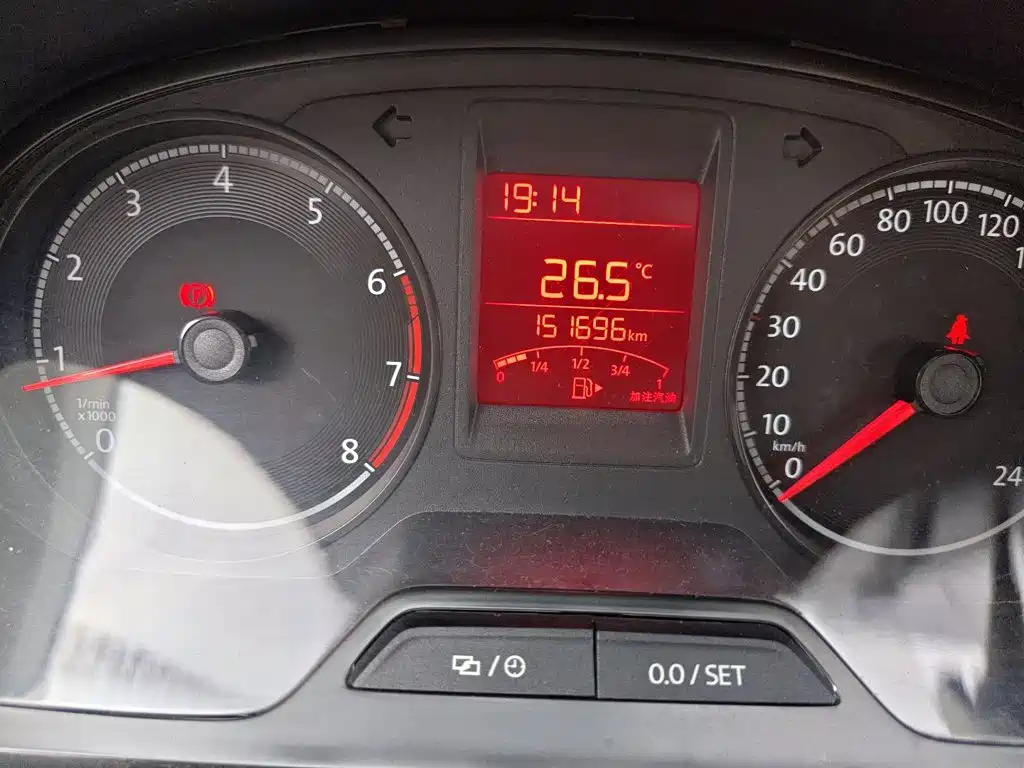 Jetta 1.5 L Manual Fashion