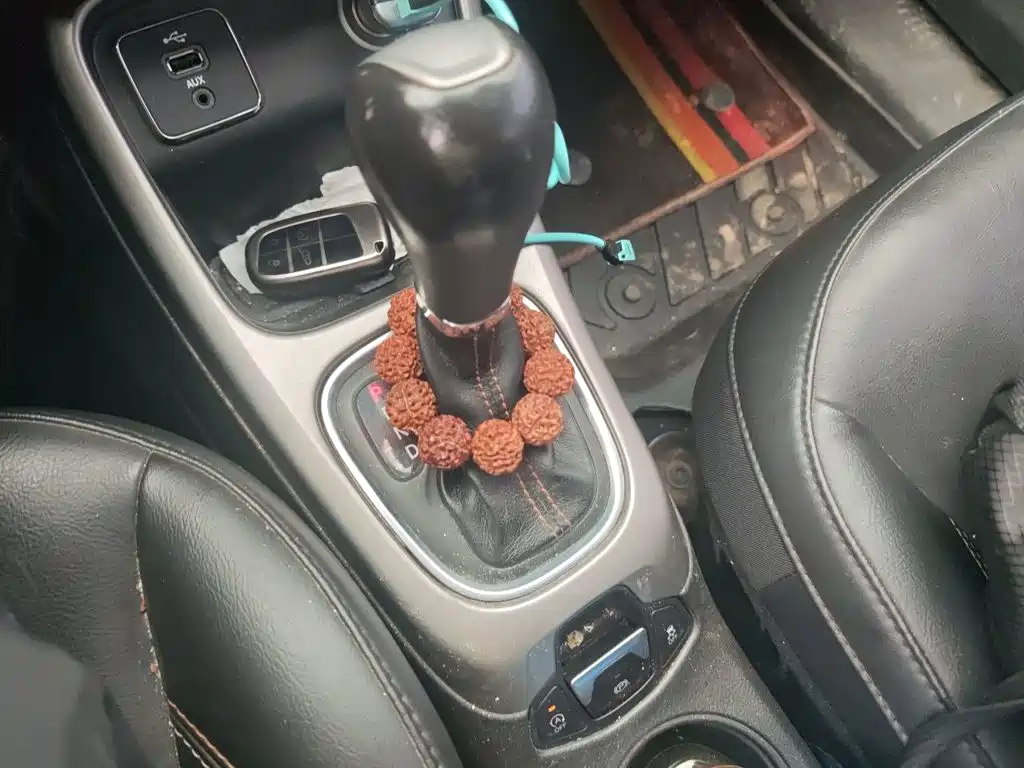 Compass 200 T Auto Home Enjoyment