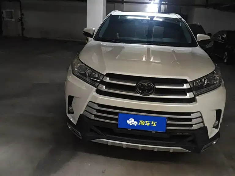 Toyota Highlander 2.0 T 4 WD Luxury 7-seat CN-VI