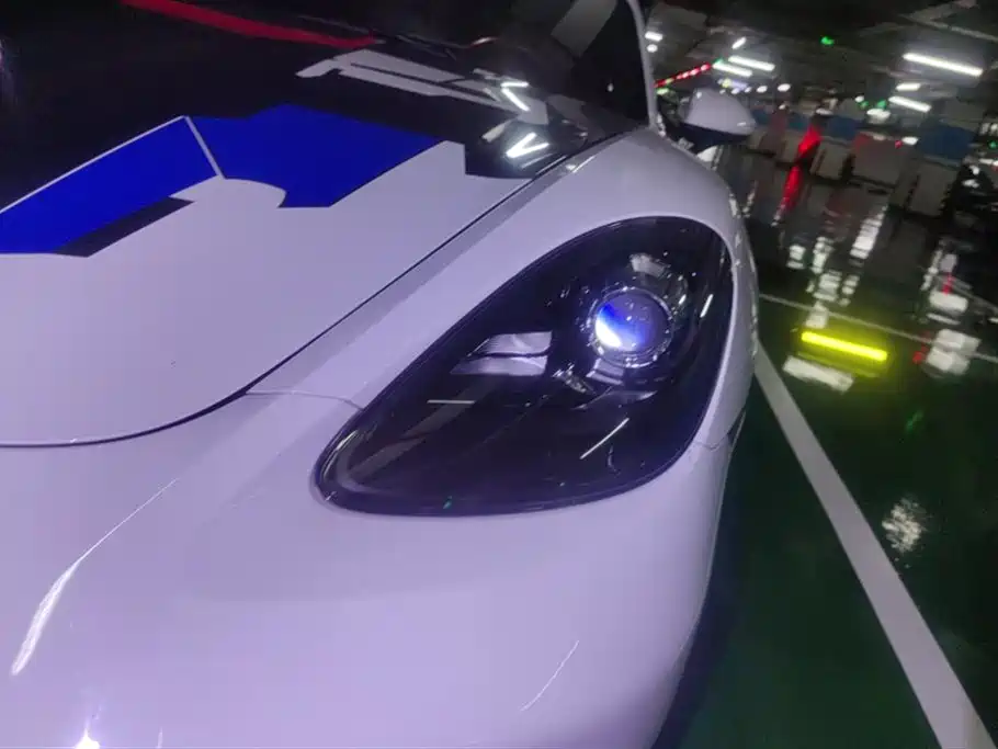 Porsche 718 Cayman 2.0 T