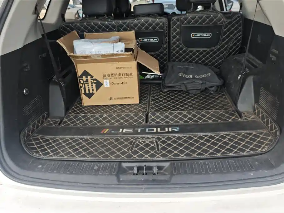 Jetour X90 捷途X90 2020款 1.6 T DCT影御版 7座