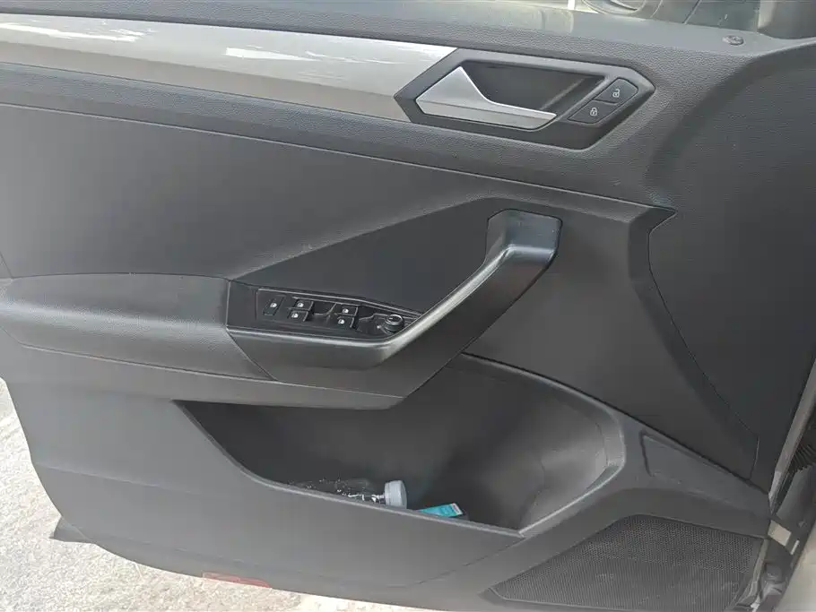 T-ROC 230 TSI DSG 2 WD Progressive