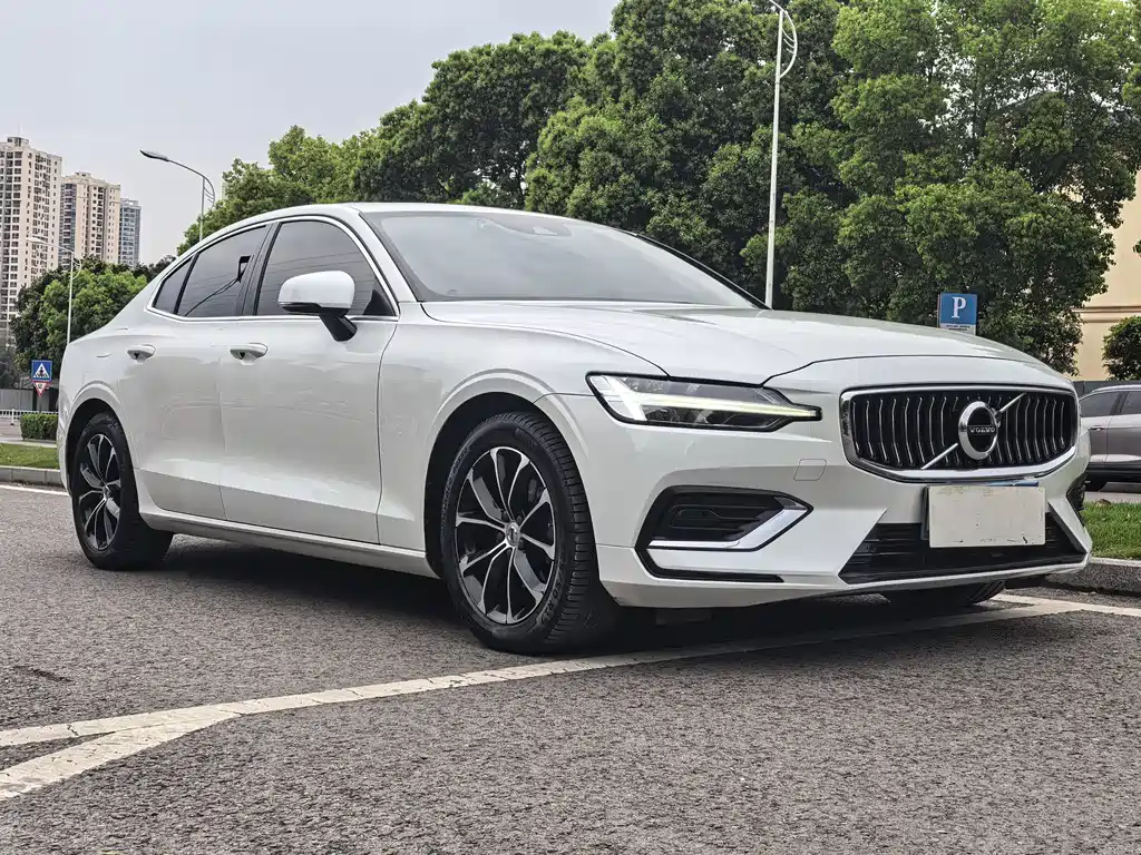 Volvo S60 T4 Smart Ease Luxury
