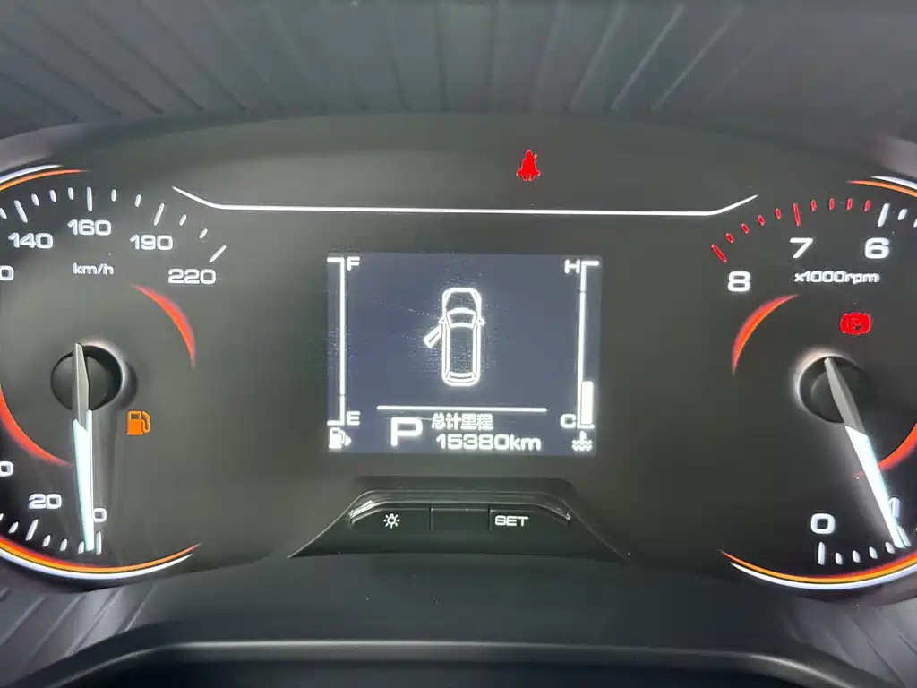 Wuling Jiachen 1.5 T CVT Premium Flagship
