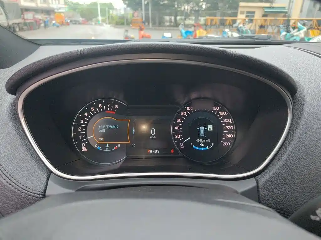 Lincoln MKX 2.7 T 4 WD Honor Shine
