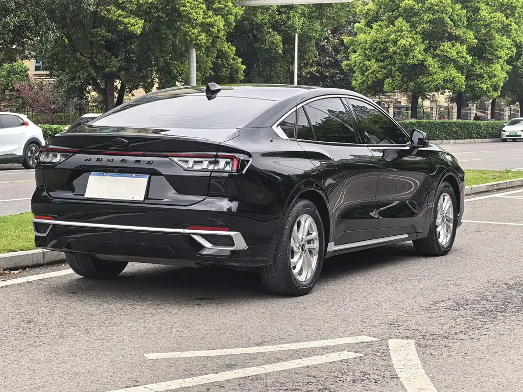 Mondeo EcoBoost 180 Luxury