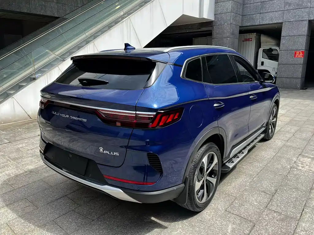 Song PLUS NEV DM-i 100 KM 4 WD Flagship PLUS