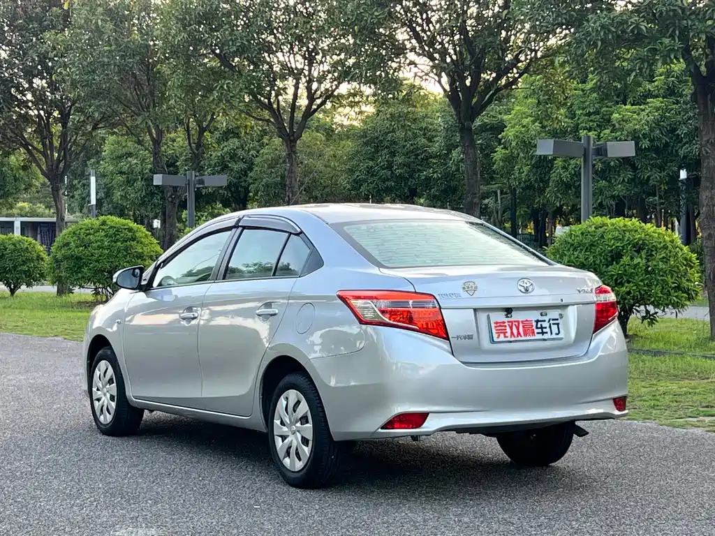 Vios 1.5 L Auto Smart Style