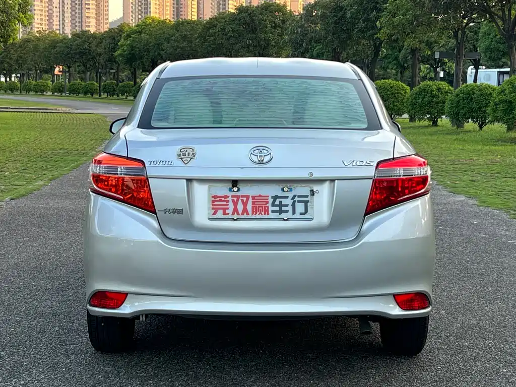 Vios 1.5 L Auto Smart Style