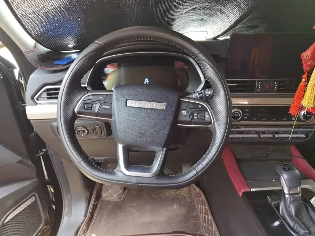 Jetour X70 捷途X70 2025款 1.5 T 手动超越版 5座