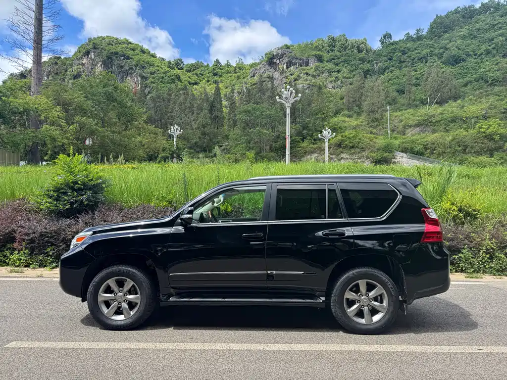 Lexus GX 460