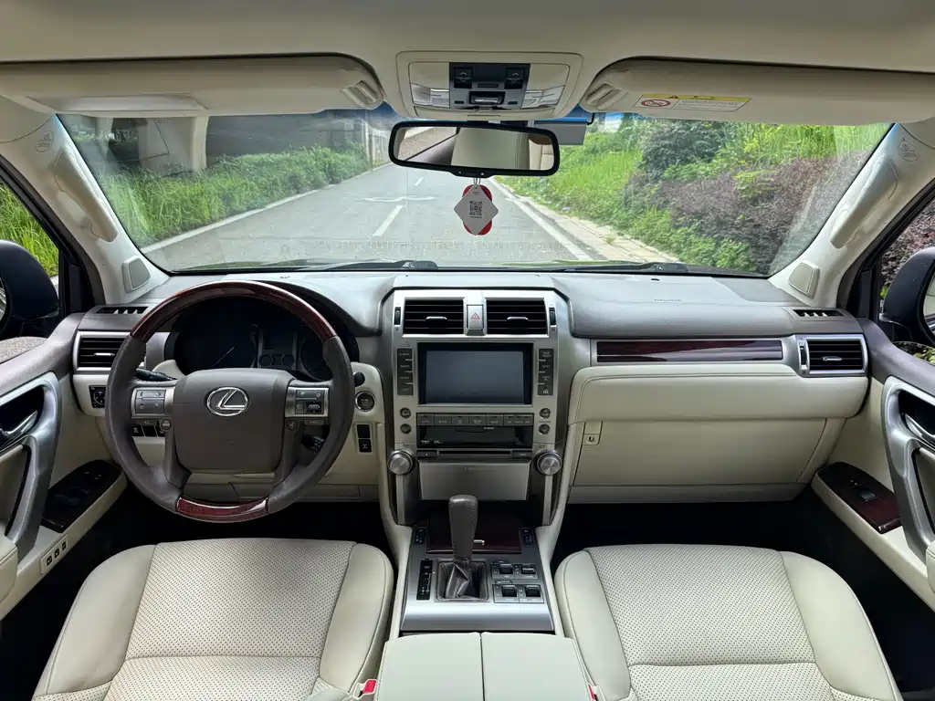 Lexus GX 460