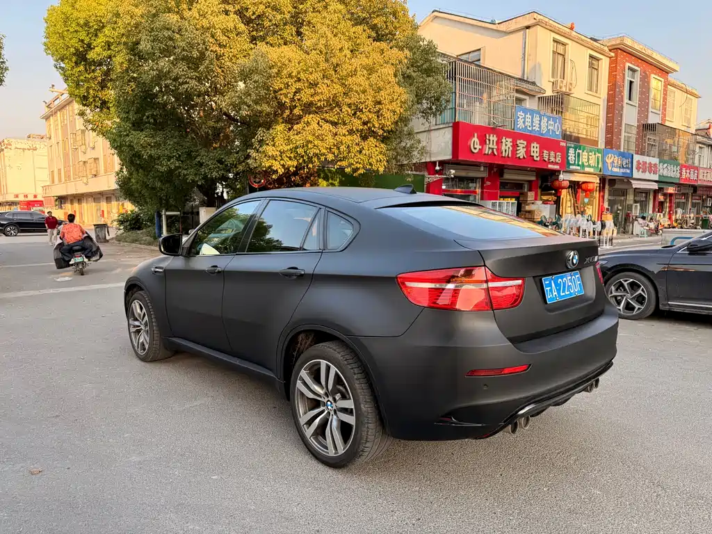 BMW X6 M