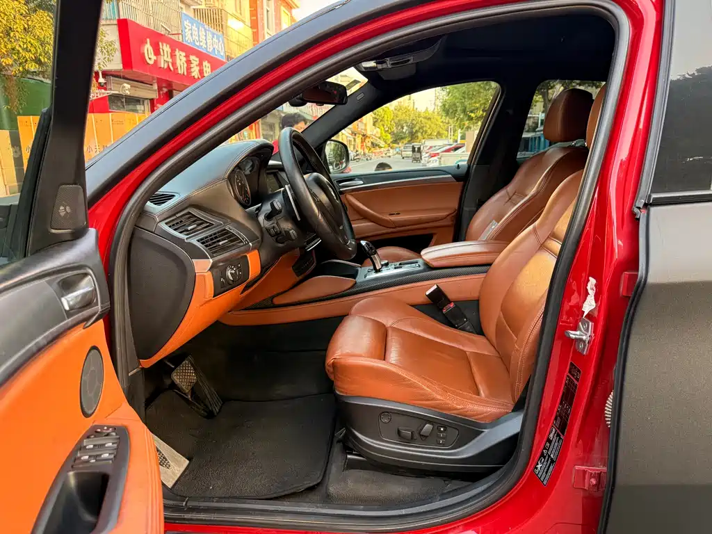 BMW X6 M