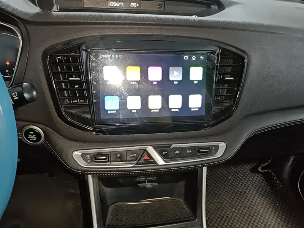 Vision X6 1.8 L Manual 4 G Connected Luxury