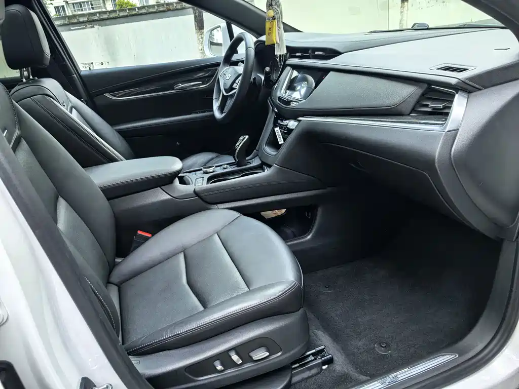 Cadillac XT5 28 T Luxury