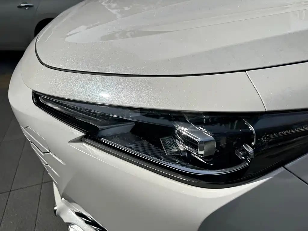 Changan UNI-K 2.0 T 2 WD Joy