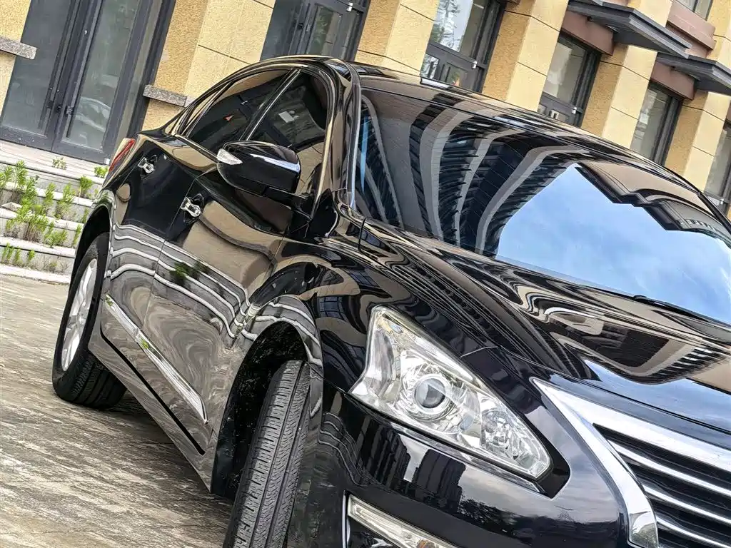 Teana 2.0 L XL Comfort