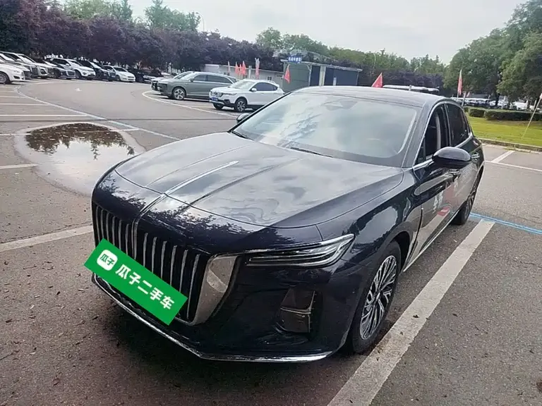 Hongqi H5 2.0 T Auto Connected Flagship Leading