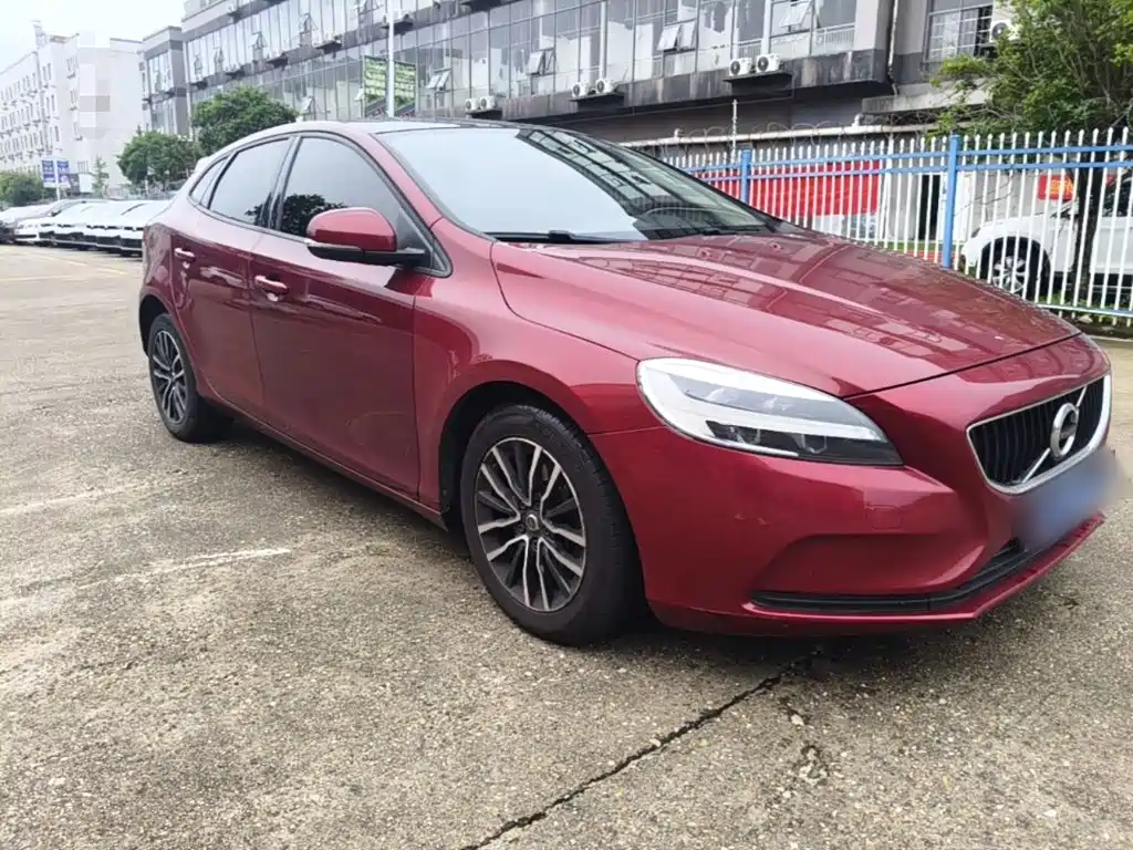 Volvo V40 T3 Smart Ease