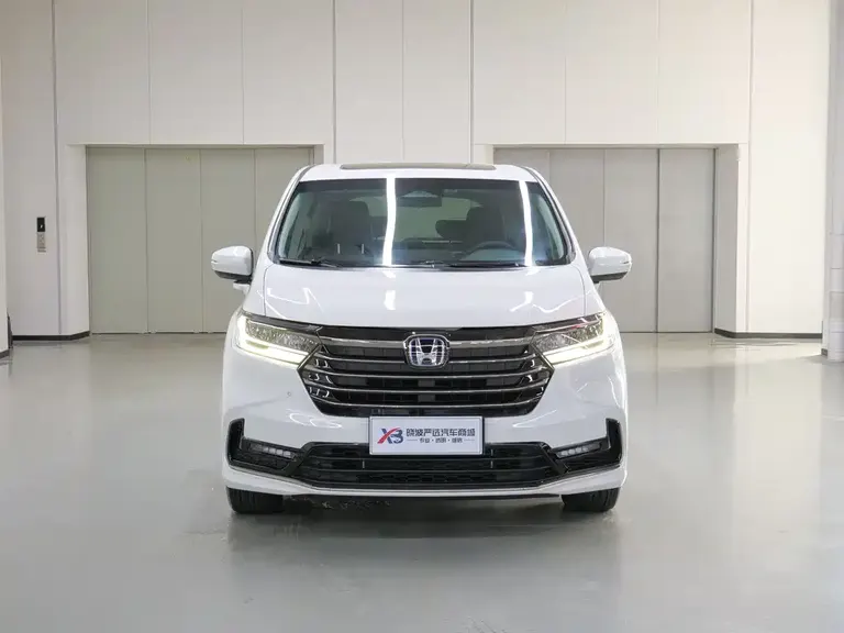 Honda Odyssey 2.0 L e:HEV Sharp· Shine Enjoyment
