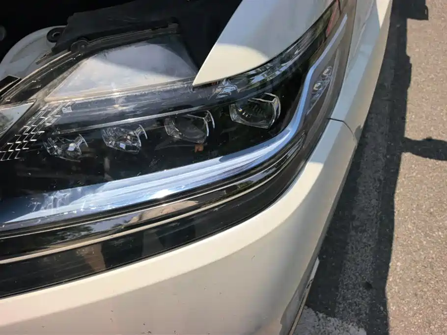 Elysion 2.0 L Hybrid Luxury
