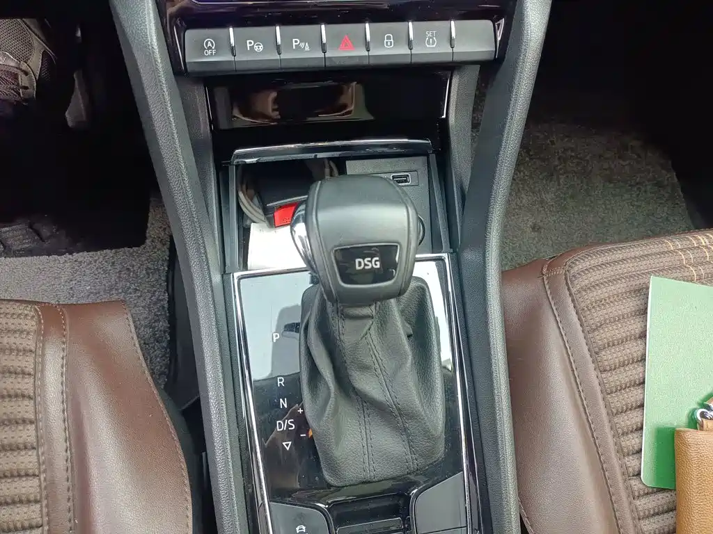 Kodiaq 柯迪亚克 2021款 TSI330 5座两驱豪华优享版