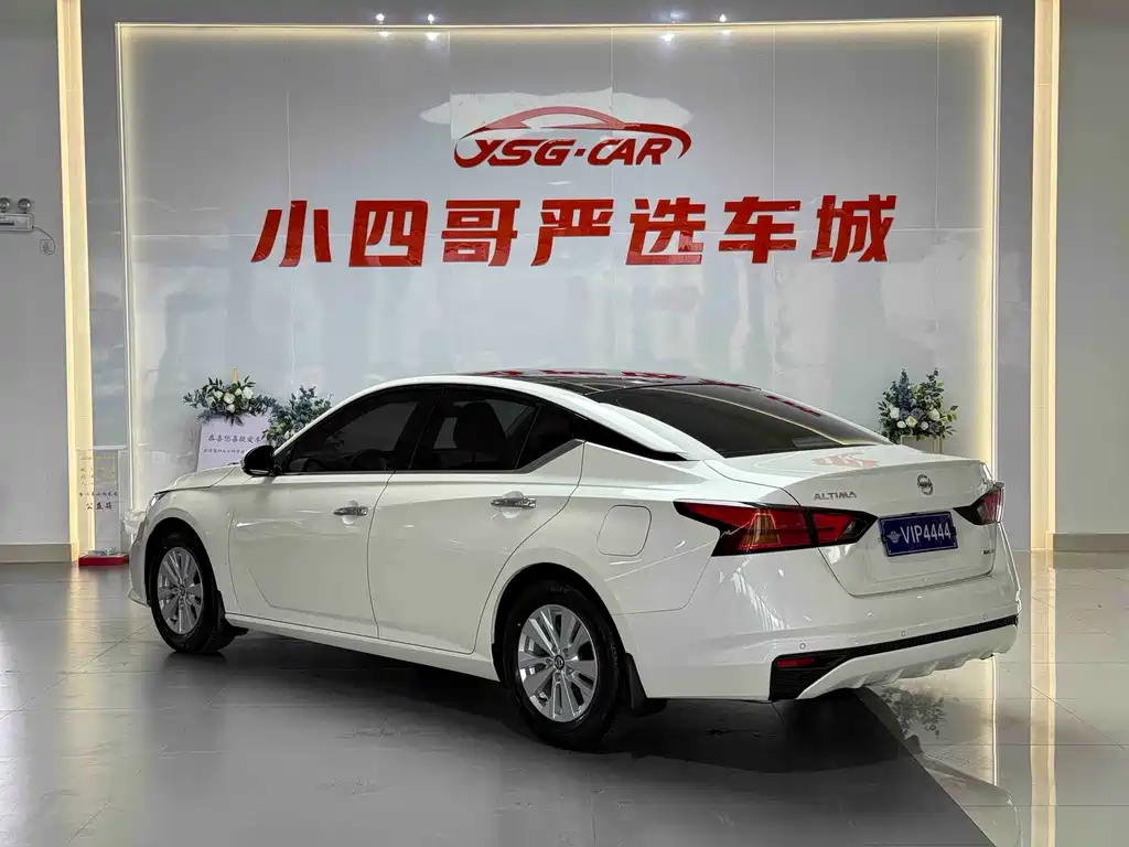 Teana 2.0 L XL Comfort
