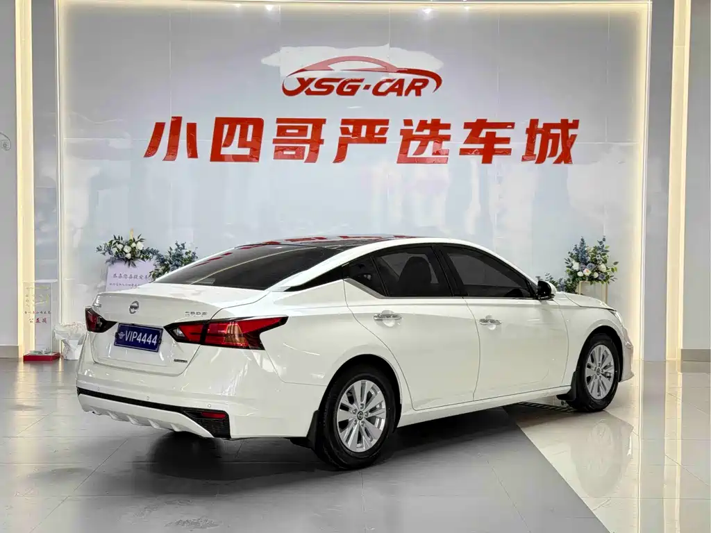 Teana 2.0 L XL Comfort
