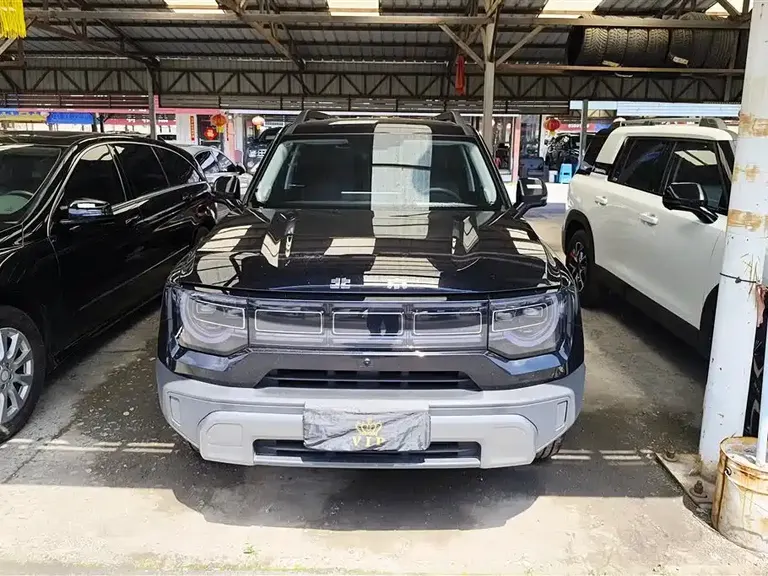 BAIC BJ30 北京越野BJ30 2026款 旅行家 1.5 T DCT两驱标准版