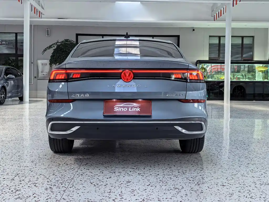 Lamando Lamando L 280 TSI DSG Spicy Cool