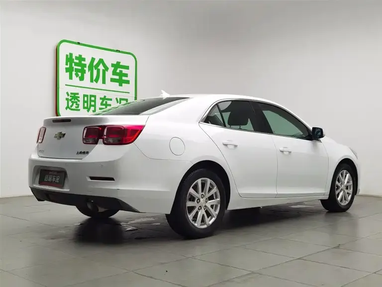 Chevrolet Malibu 2.0 L Auto Luxury