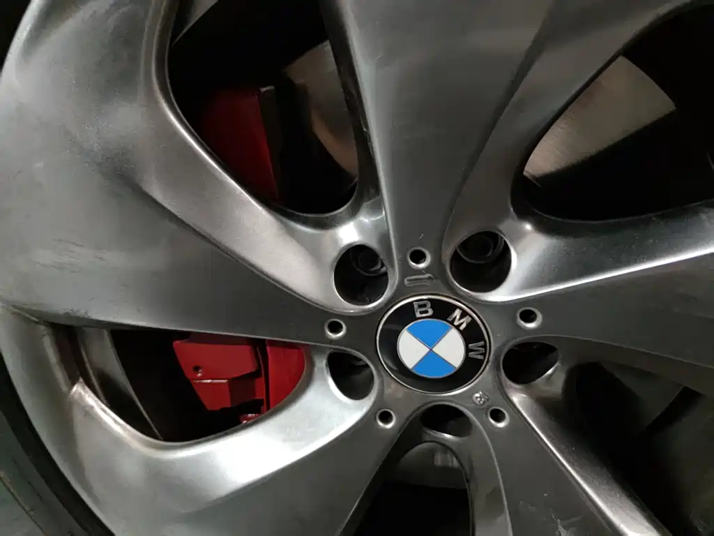 BMW X6 宝马X6 2010款 4.4 T 混合动力版