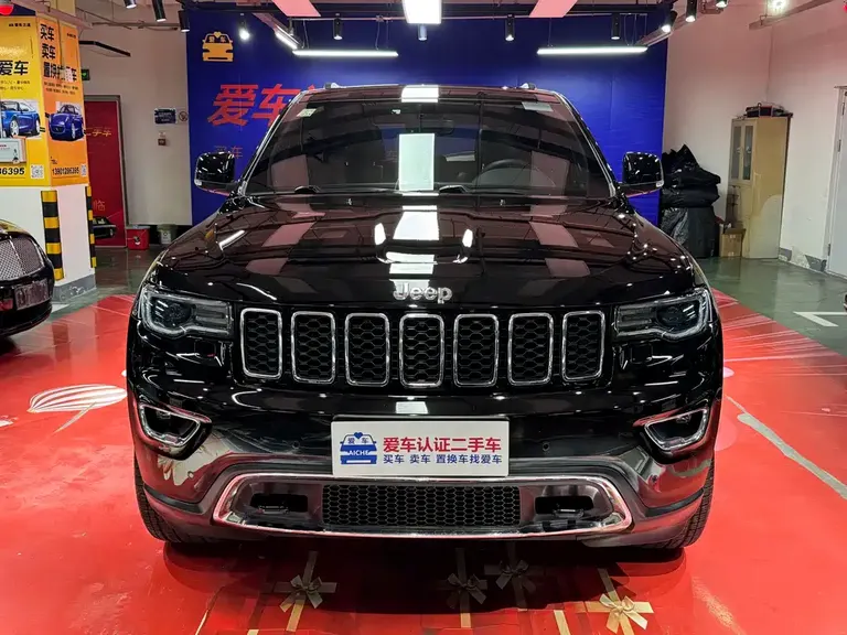Jeep Grand Cherokee (Import) 大切诺基进口 2019款 3.6 L 精英导航版