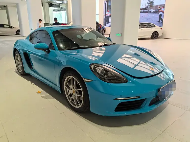 Porsche 718 Cayman 2.0 T
